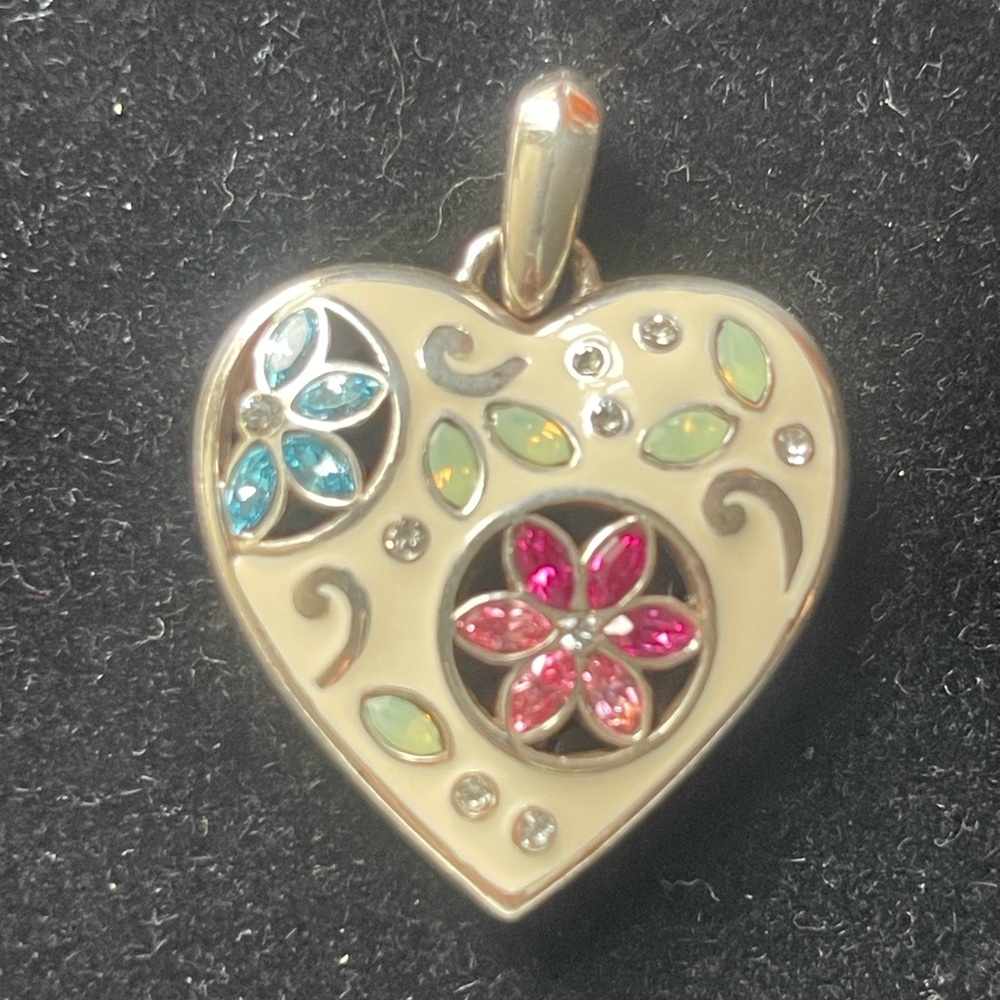 Vintage Heart Pendant Silver